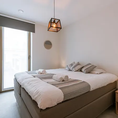 New With Parking And Direct Access To The Dike Appartement *